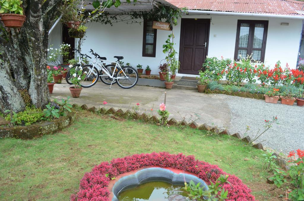 Hotel Rheinberg Town Haus Munnar Esterno foto