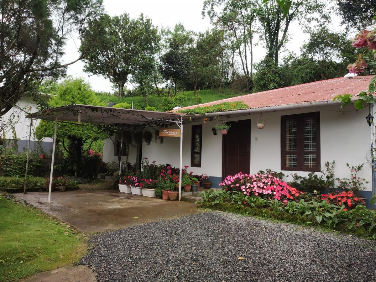 Hotel Rheinberg Town Haus Munnar Esterno foto